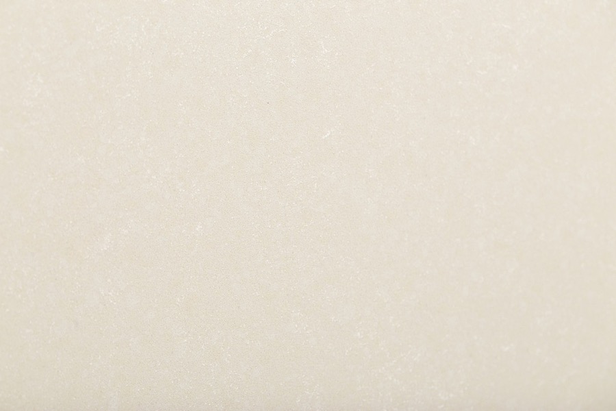Cloudy Beige – Polished