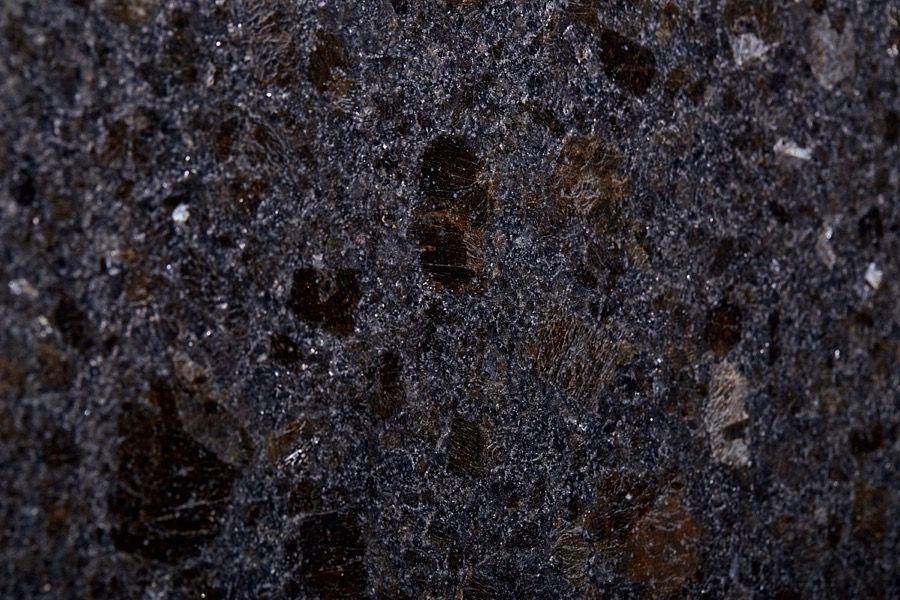 Coffe Brown – Caress & polish