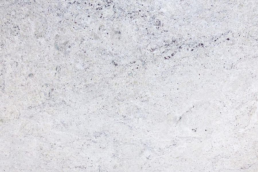 Colonial white – Honed