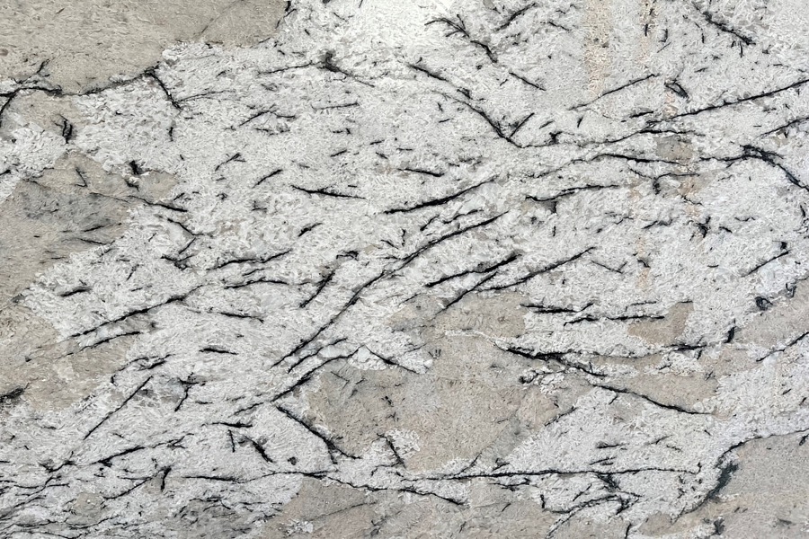 Glacier White – Leather finish