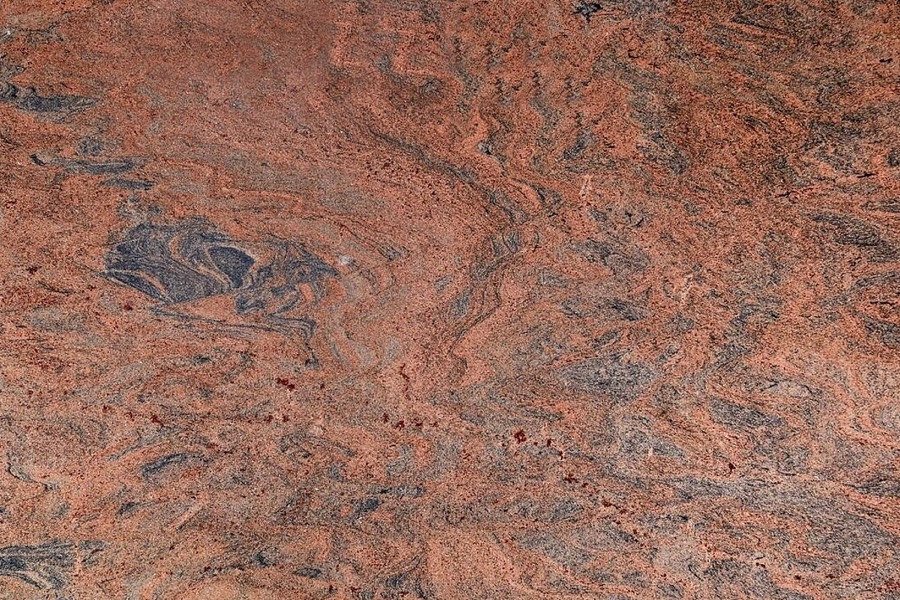 Multicolor Red – Leather & polish