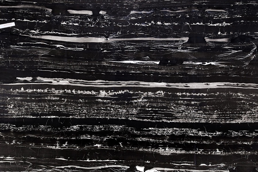 Nero Argento – Polished