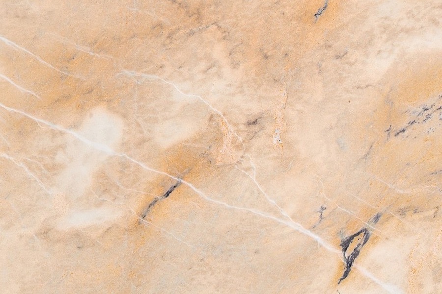 Rossa Serra – Polished