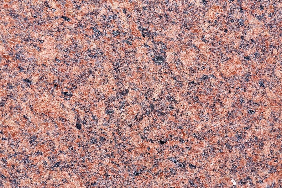 Vanga Red – Polished