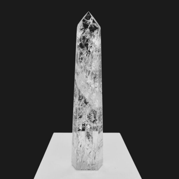 Obelisk Krištáľ AAA