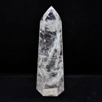 Obelisk Krištáľ AAA