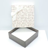 Darčeková krabička na náramok alebo strednú sadu