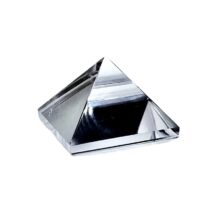 Krištáľ pyramída