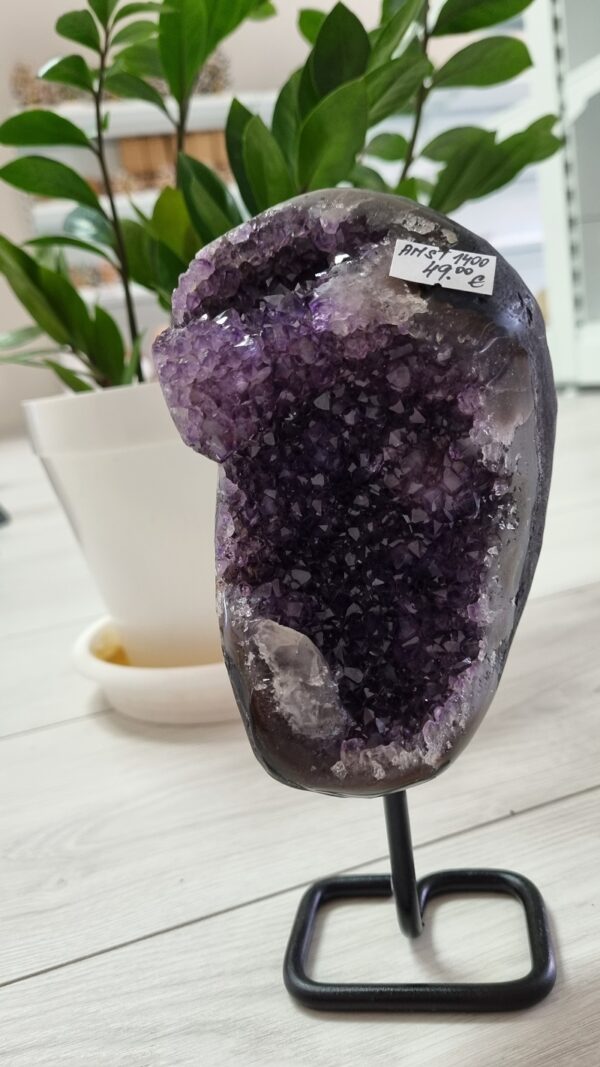Ametyst drúza na stojane 1,13 kg